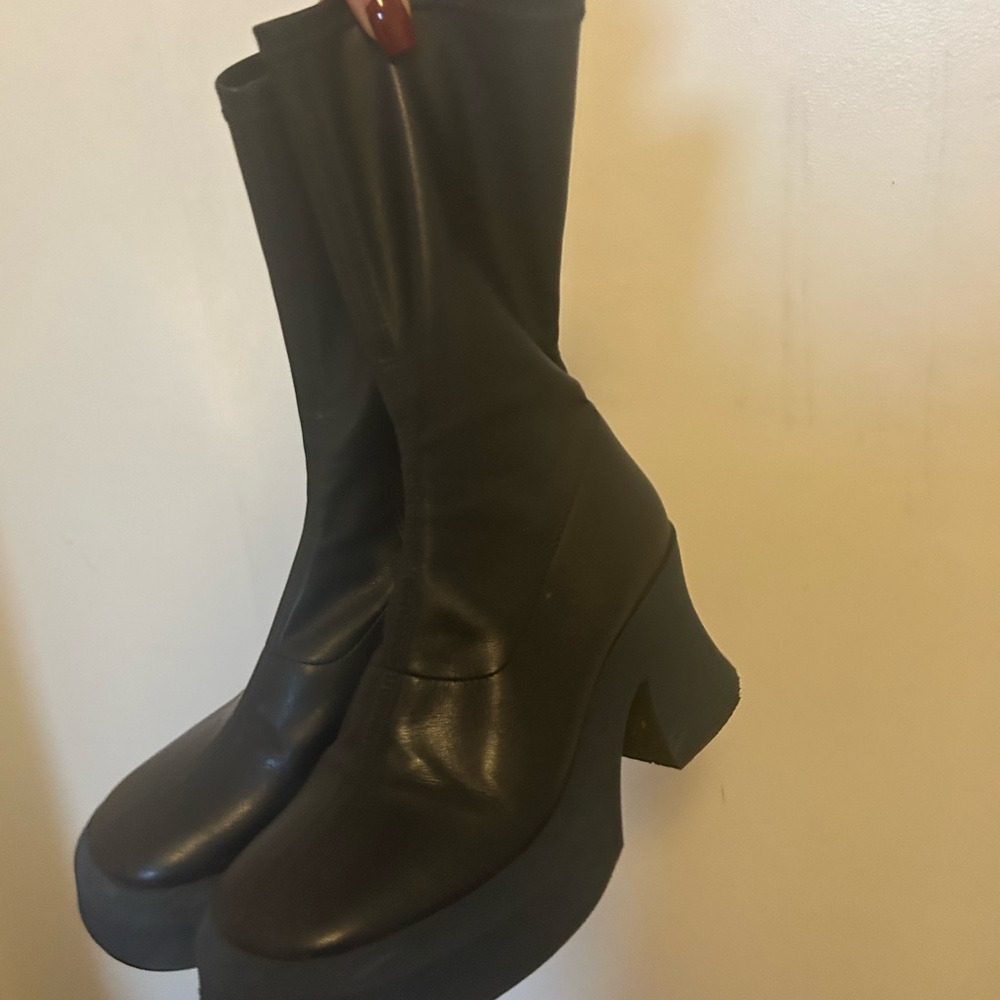 Miista Navy Heeled Boots - Picture 4 of 4